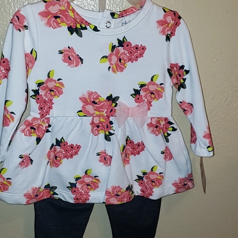 Carters 2 piece outfit